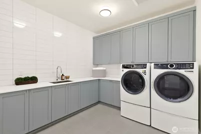 15045 SE 45th Place, Bellevue, WA 98006 - Photo 24