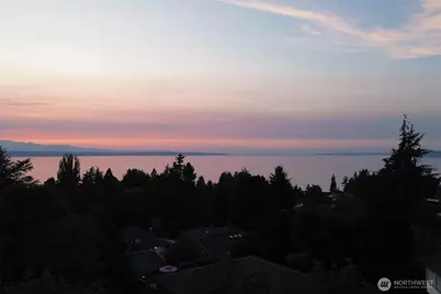 192 Xx Olympic View Drive, Edmonds, WA 98020 - Photo 6