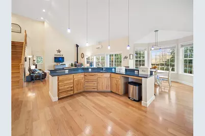 12811 Kapowsin Highlands Drive E, Graham, WA 98338 - Photo 10