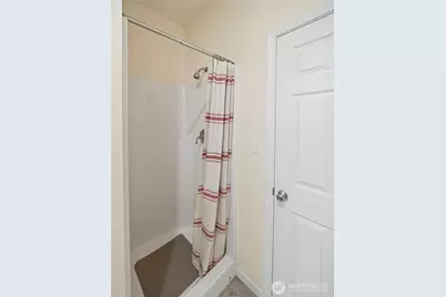 12811 Kapowsin Highlands Drive E, Graham, WA 98338 - Photo 20