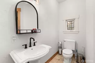 4719 Sunset Point Ln NW, Olympia, WA 98502 - Photo 30