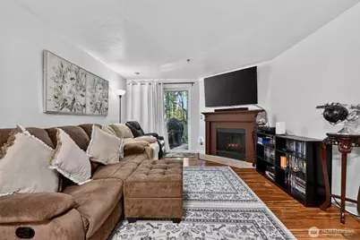 25131 98th Place S #B110, Kent, WA 98030 - Photo 8