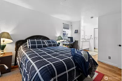 25131 98th Place S #B110, Kent, WA 98030 - Photo 12