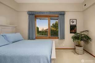 2337 NW 194th Pl, Shoreline, WA 98177 - Photo 16