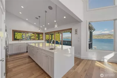 21 Grace Lane, Chelan, WA 98816 - Photo 8