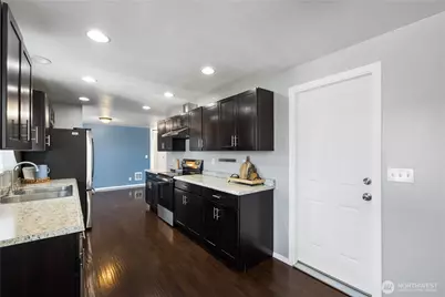 3301 S. 70th St., Tacoma, WA 98409 - Photo 8