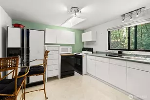 1721 Summit Lake Shore Rd NW, Olympia, WA 98502 - Photo 38