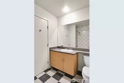 1100 106th Avenue NE #801, Bellevue, WA 98004 - Photo 16