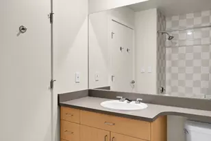 1100 106th Ave NE, Bellevue, WA 98004 - Photo 16