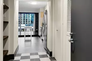 1100 106th Ave NE, Bellevue, WA 98004 - Photo 6