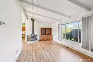 4105 Pleasant Hill Rd, Kelso, WA 98626 - Photo 6