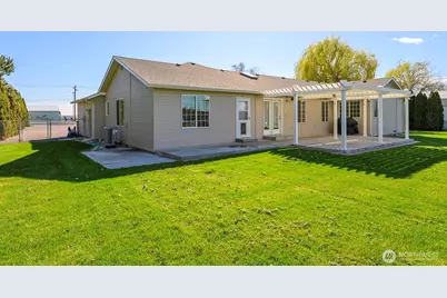 3440 Westshore Drive NE, Moses Lake, WA 98837 - Photo 32