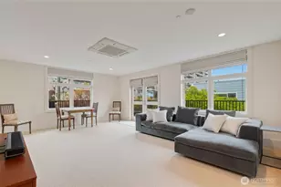 1 Ward St, Seattle, WA 98109 - Photo 22