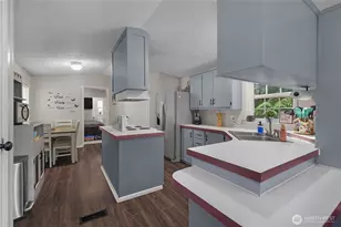 300 N Mount Jupiter Dr, Hoodsport, WA 98548 - Photo 6