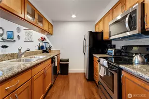 25 N Broadway, Tacoma, WA 98403 - Photo 8