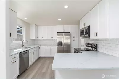 916 E Johnson Avenue, Chelan, WA 98816 - Photo 8