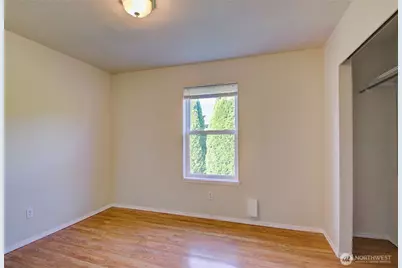 1320 E Fairhaven Avenue, Burlington, WA 98233 - Photo 18