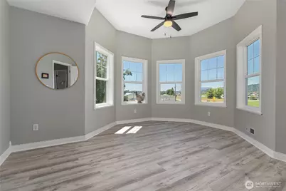 9177 Collins Road, Sedro Woolley, WA 98284 - Photo 18