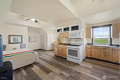 9177 Collins Road, Sedro Woolley, WA 98284 - Photo 30