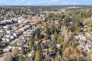 2327 NE 86th St, Seattle, WA 98115 - Photo 32