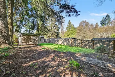 2327 NE 86th Street, Seattle, WA 98115 - Photo 26