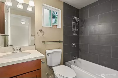 2327 NE 86th Street, Seattle, WA 98115 - Photo 16