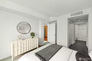 1188 106th Ave NE, Bellevue, WA 98004 - Photo 14