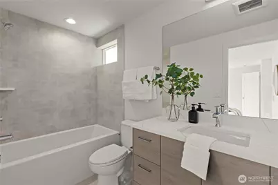 1206 A NW 83rd Street, Seattle, WA 98117 - Photo 18