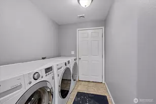 17771 Dunbar Rd, Mount Vernon, WA 98273 - Photo 24