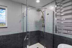 17771 Dunbar Rd, Mount Vernon, WA 98273 - Photo 16