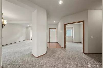 7618 137th Avenue SE, Snohomish, WA 98290 - Photo 8