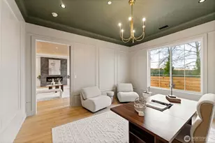 12811 SE 44th Pl, Bellevue, WA 98006 - Photo 14