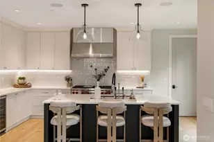 12811 SE 44th Pl, Bellevue, WA 98006 - Photo 8