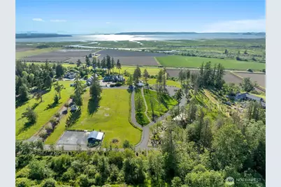 33020 84th Avenue NW, Stanwood, WA 98292 - Photo 2