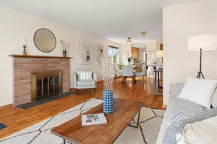 4225 46th Ave S, Seattle, WA 98118 - Photo 8