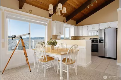 2185 Eastpoint Drive, Langley, WA 98260 - Photo 6