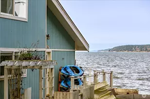 2185 Eastpoint Dr, Langley, WA 98260 - Photo 2