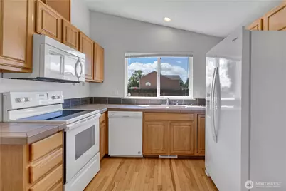 7703 51st Avenue W #22, Lakewood, WA 98499 - Photo 10