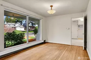 4719 NE Park Pl, Seattle, WA 98115 - Photo 6