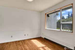 4719 NE Park Pl, Seattle, WA 98115 - Photo 14