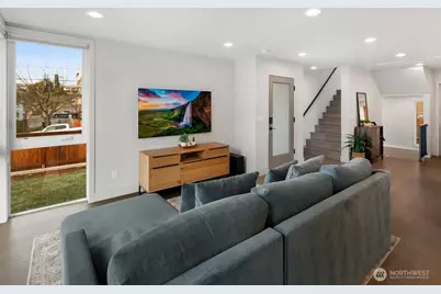 1601 E Jefferson Street, Seattle, WA 98122 - Photo 8