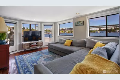 2401 N Northlake Way #B13, Seattle, WA 98103 - Photo 10