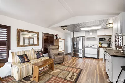 18289 E State Route 3 #20, Allyn, WA 98524 - Photo 12