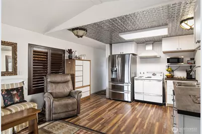 18289 E State Route 3 #20, Allyn, WA 98524 - Photo 8