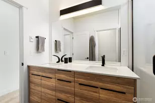 2441 NW 61st St, Seattle, WA 98107 - Photo 14