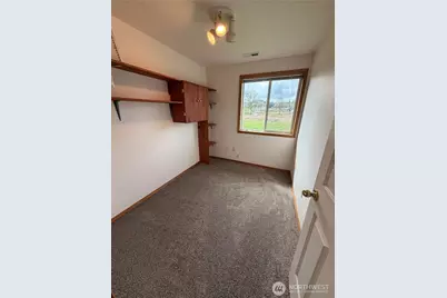 187 McClure, Winlock, WA 98596 - Photo 24