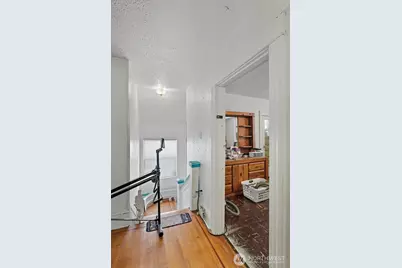 911 Martin Luther King Jr Way, Seattle, WA 98122 - Photo 24