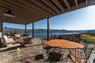 140 Clos Chevalle Road, Chelan, WA 98816 - Photo 10