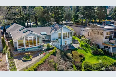 2720 Oakes Avenue, Anacortes, WA 98221 - Photo 16