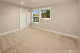 12817 219th Pl SE, Snohomish, WA 98296 - Photo 28